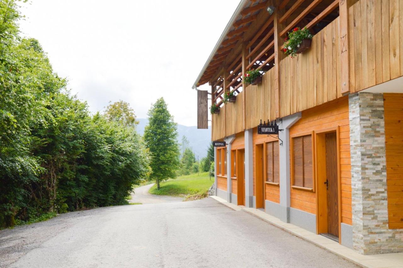Ranch Marina Hotel Koce Exterior foto